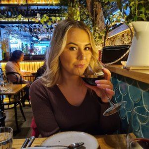 Meet your Posher, Zoe